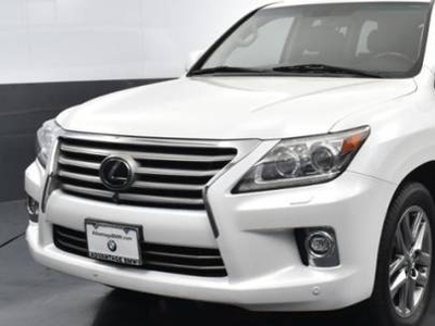 Lexus LX 5.7L V-8 Gas