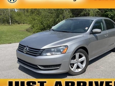 2014 Volkswagen Passat 1.8T S Pzev 4DR Sedan 6A