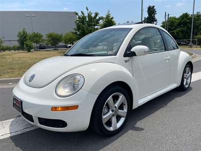 2008 VOLKSWAGEN NEW BEETLE Triple White for sale in Chantilly, VA
