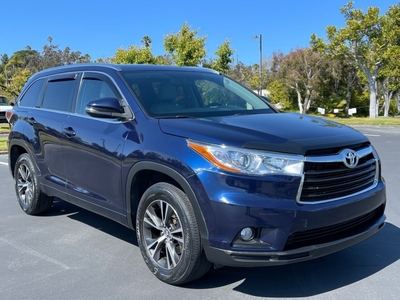 2016 Toyota Highlander XLE 4dr SUV for sale in Spring Valley, CA