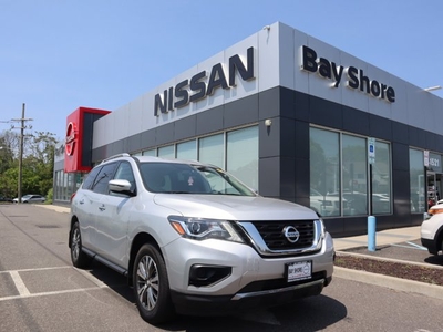 2019 Nissan Pathfinder S in Bay Shore, NY