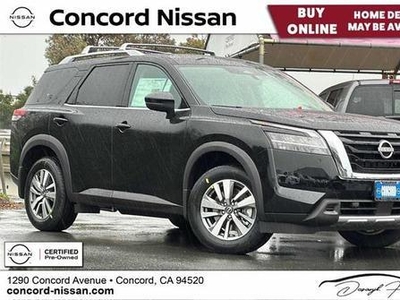 2023 Nissan Pathfinder for Sale in Denver, Colorado