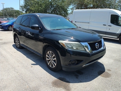 Used 2014Nissan Pathfinder S for sale in Orlando, FL