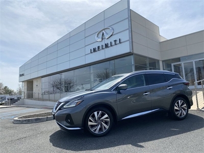Used 2020 Nissan Murano SL w/ Moonroof Package