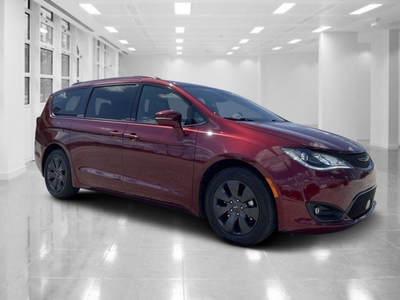 Used 2020Chrysler Pacifica Hybrid Limited for sale in Orlando, FL