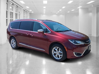 Used 2020Chrysler Pacifica Limited for sale in Orlando, FL