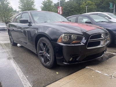 Used 2013 Dodge Charger SXT AWD
