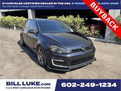 PRE-OWNED 2018 VOLKSWAGEN E-GOLF SE