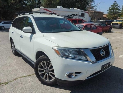 2015 Nissan Pathfinder for Sale in Co Bluffs, Iowa