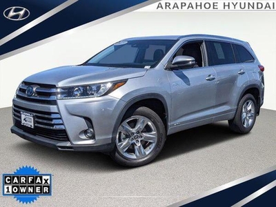 2019 Toyota Highlander Hybrid for Sale in Co Bluffs, Iowa