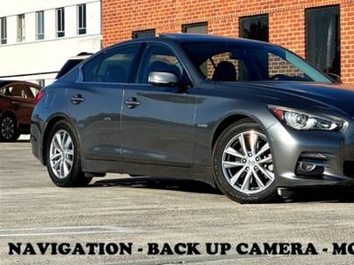 INFINITI Q50 3.5L V-6 Hybrid