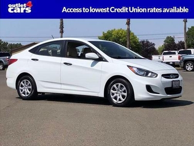2012 Hyundai Accent for Sale in Chicago, Illinois