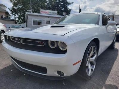 2015 Dodge Challenger for Sale in Northwoods, Illinois