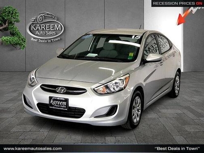 2015 Hyundai Accent for Sale in Chicago, Illinois