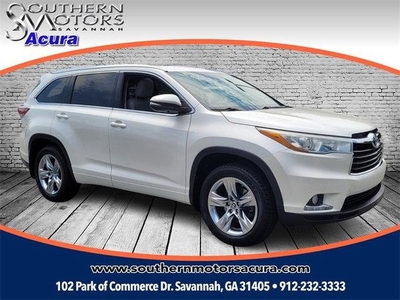 2016 Toyota Highlander for Sale in Crystal Lake, Illinois