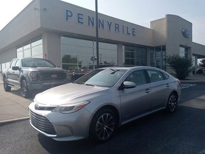 2018 Toyota Avalon for Sale in Chicago, Illinois