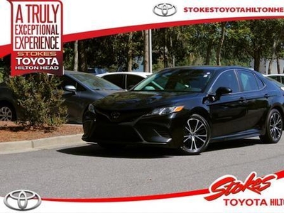 2018 Toyota Camry for Sale in Crystal Lake, Illinois