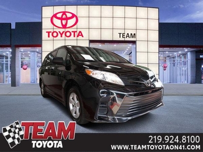 2020 Toyota Sienna for Sale in Wheaton, Illinois
