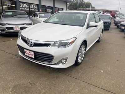 2013 Toyota Avalon for Sale in Northwoods, Illinois