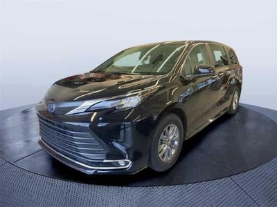 2022 Toyota Sienna for Sale in Centennial, Colorado