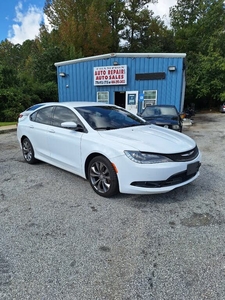 2015 Chrysler 200