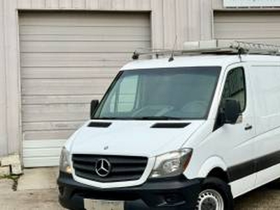 Mercedes-Benz Sprinter Cargo Van 2100