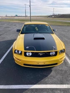 2006 Ford Mustang for Sale in Chicago, Illinois