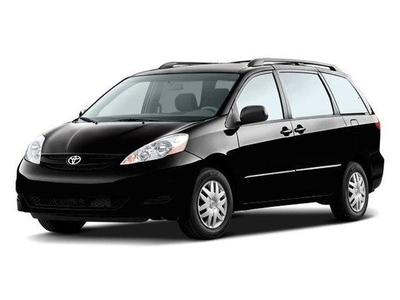 2010 Toyota Sienna for Sale in Chicago, Illinois