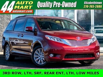 2017 Toyota Sienna for Sale in Northwoods, Illinois