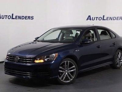 2018 Volkswagen Passat for Sale in Chicago, Illinois