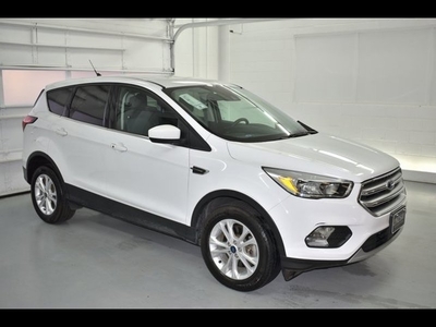 Certified 2019 Ford Escape SE for sale in Silver Spring, MD 20902: Sport Utility Details - 670487750 | Kelley Blue Book