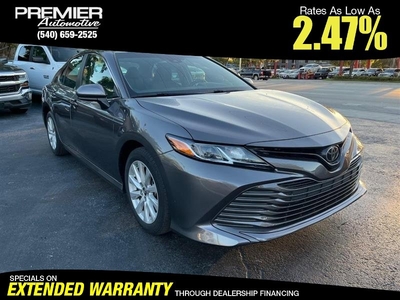 Used 2018 Toyota Camry LE for sale in DUMFRIES, VA 22026: Sedan Details - 677292282 | Kelley Blue Book