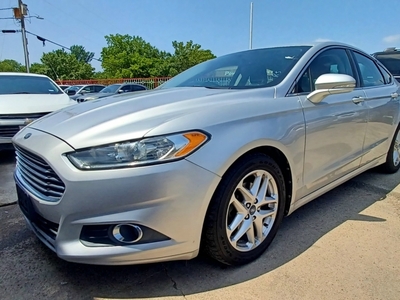 2013 Ford Fusion 4dr Sdn SE FWD for sale in Grand Prairie, TX
