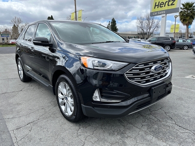 2021 Ford Edge Titanium SUV