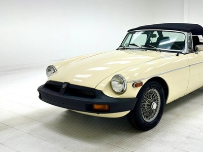 FOR SALE: 1977 Mg MGB $19,000 USD