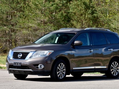 FOR SALE: 2015 Nissan Pathfinder $10,995 USD