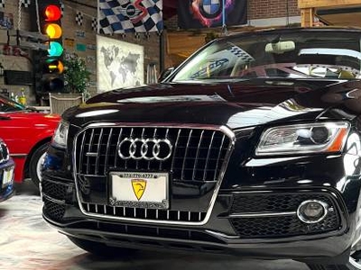 Audi Q5 3.0L V-6 Gas Supercharged