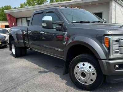 Ford Super Duty F-450 6.7L V-8 Diesel Turbocharged