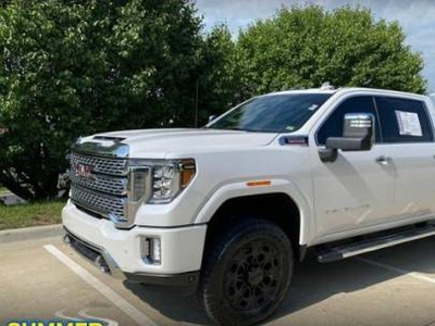 GMC Sierra 2500HD 6.6L V-8 Diesel Turbocharged