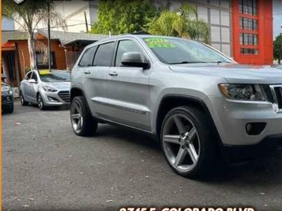 Jeep Grand Cherokee 3.6L V-6 Gas