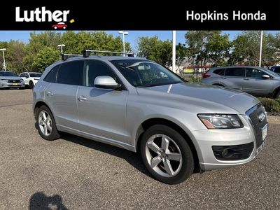 Audi Q5 2.0T Premium Plus