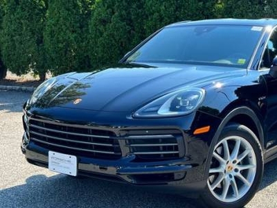 Porsche Cayenne 3.0L V-6 Plug-In Hybrid Turbocharged