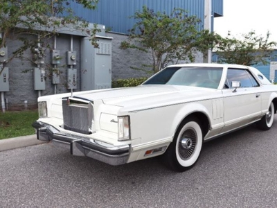 FOR SALE: 1977 Lincoln Continental $21,995 USD