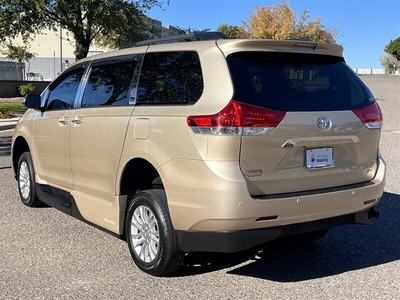 2014 Toyota Sienna XLE 7-Passenger Auto Access Se in Phoenix, AZ