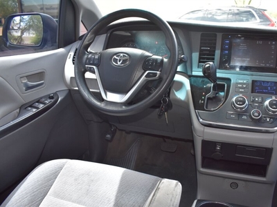 2015 Toyota Sienna LE 8-Passenger in Phoenix, AZ