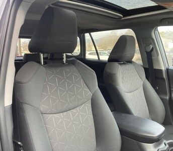 2019 Toyota RAV4 XLE in Grants Pass, OR