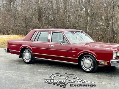 1984 Lincoln Town Car