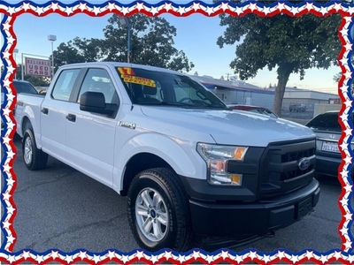 2017 Ford F-150 XL Pickup 4D 5 1/2 ft for sale in Modesto, CA