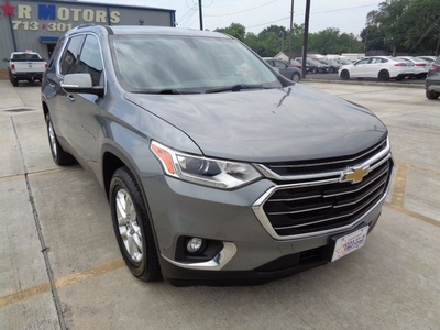 2018 Chevrolet Traverse LT Cloth for sale in Houston, TX