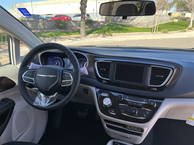 2022 Chrysler Voyager LX Manual Rear-Entry in Phoenix, AZ
